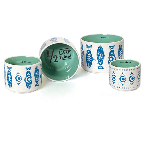 Salmon in the wild ceramic measuring cups