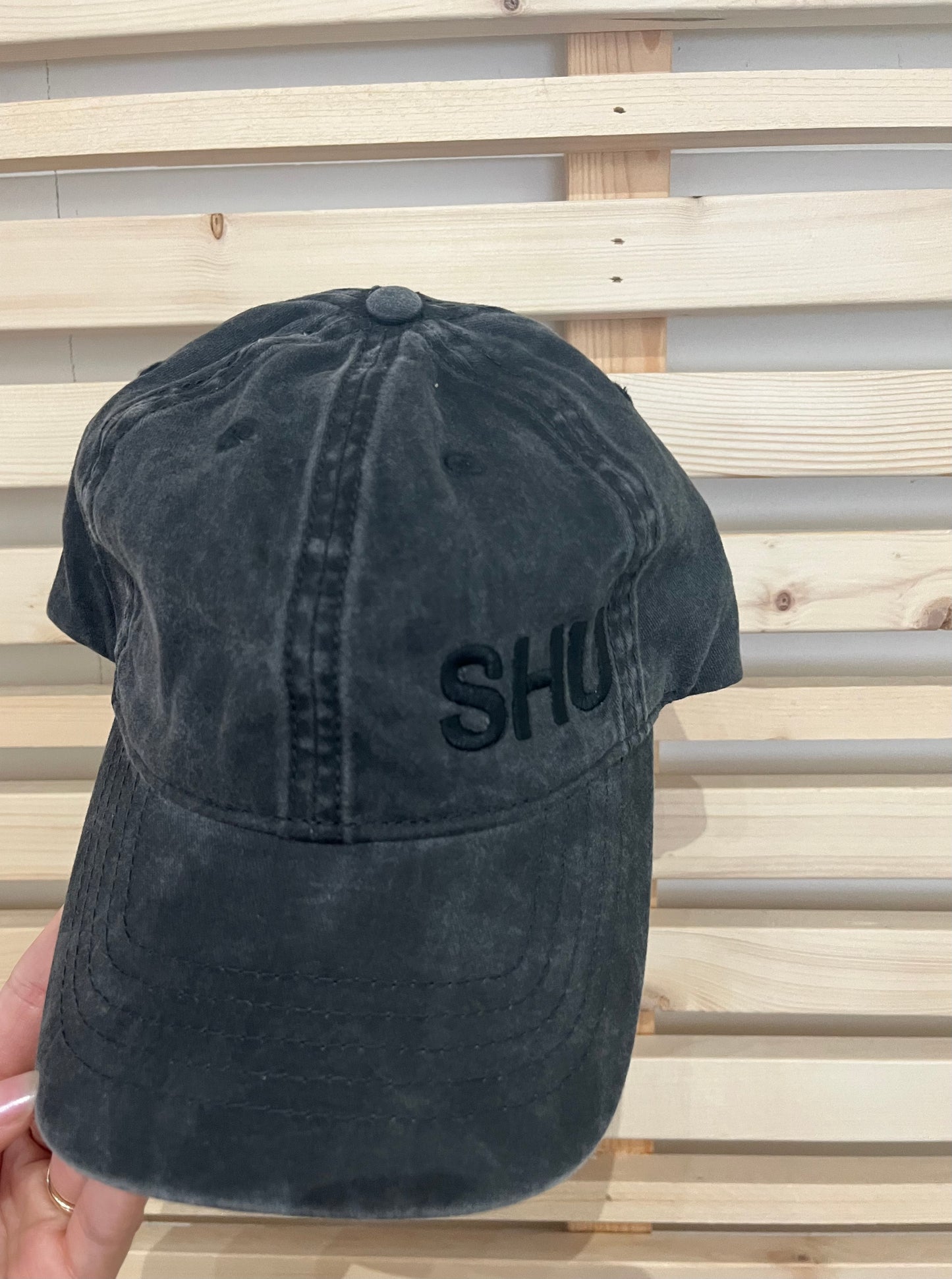 Lake & Life SHU Ponytail Hat - Patterned Inside