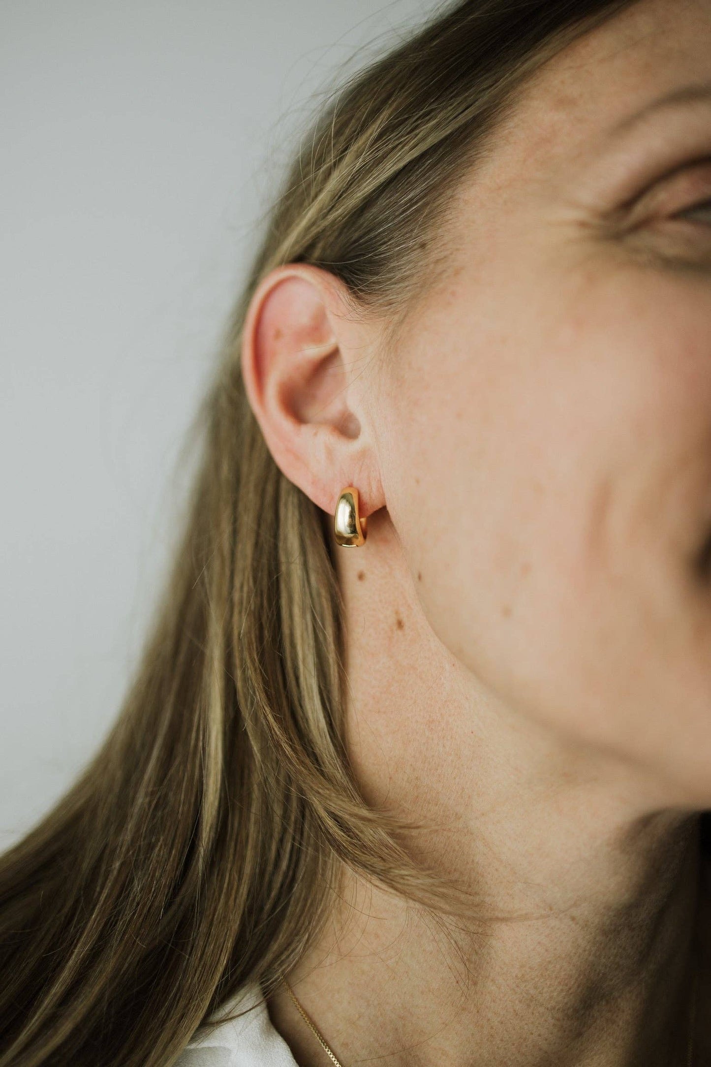 Rosie Hoops