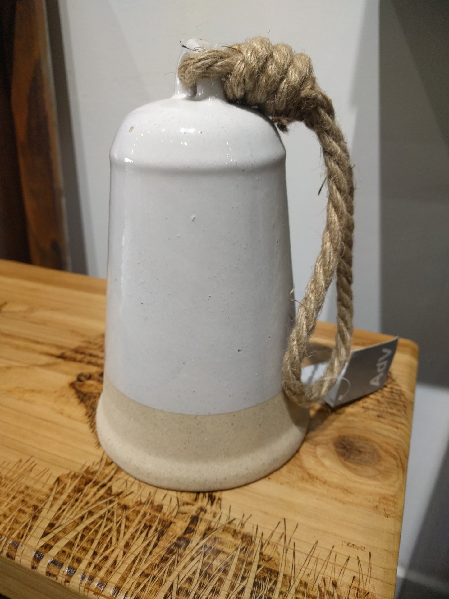 White/Beige Dinner bell